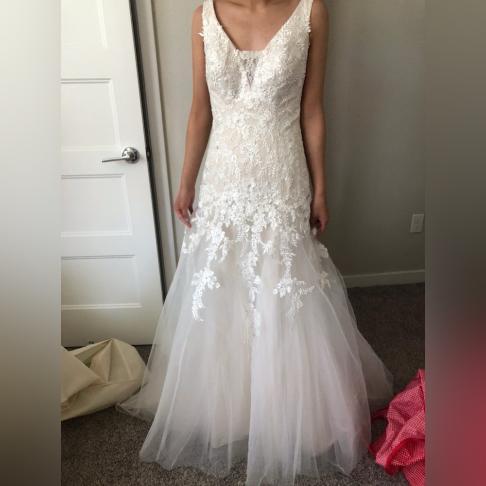 Must go! Anthropologie BHLDN Wedding Dress!! - Picture 5 of 5